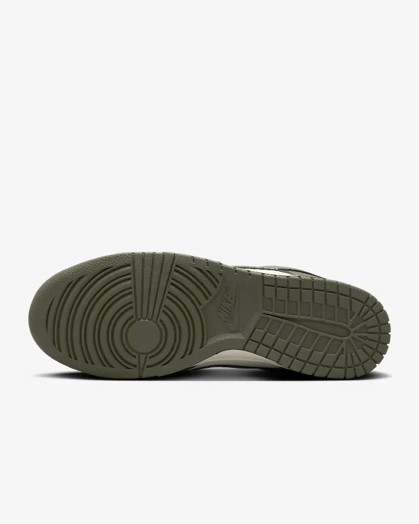 nikedunk khaki5.webp